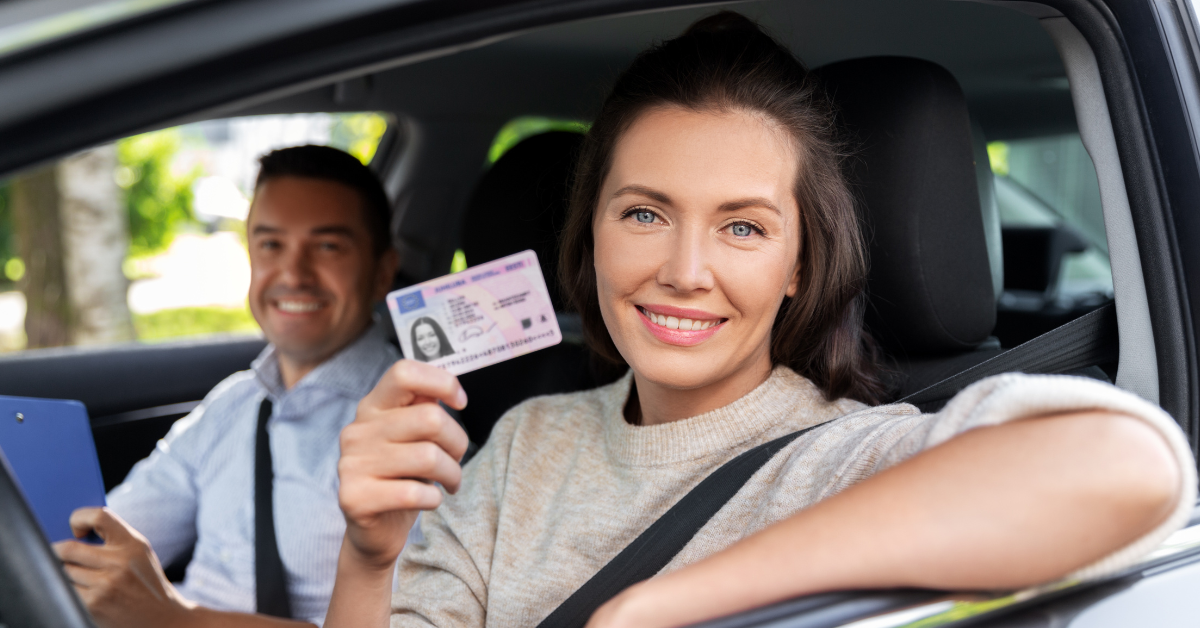 automatic driving lesson blackburn theory test